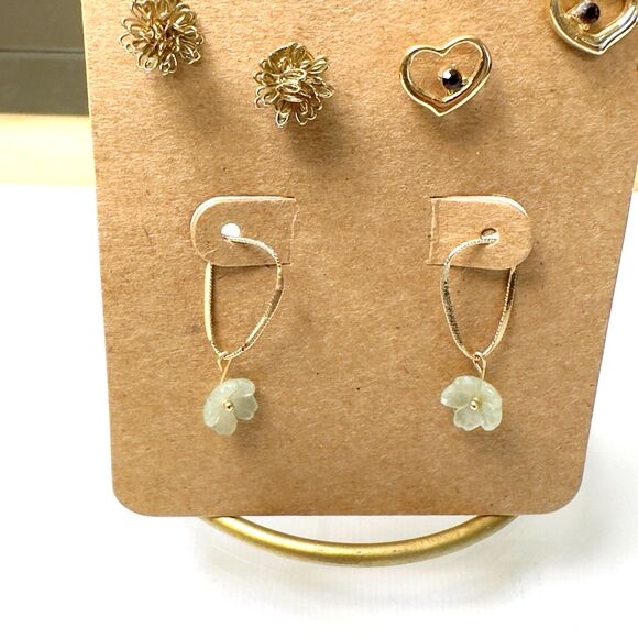 Vintage Gold Tone Earrings Lot of 3 Pair Heart and Garnet Dangle Rose Dandelion - Picture 4 of 5